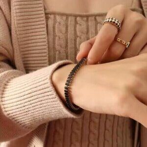 Black Tennis Bracelet Waterproof Gold Clasp Beautiful Black Everyday Jewelry